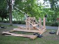 (119) 2007 Une catapulte au camping